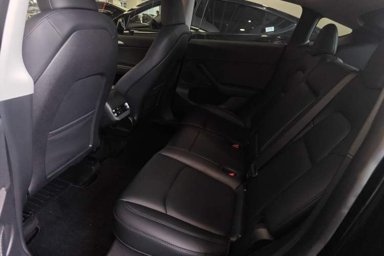 Used Tesla Model Y 2023 Rear-Wheel-Drive Version Left Rear Seat