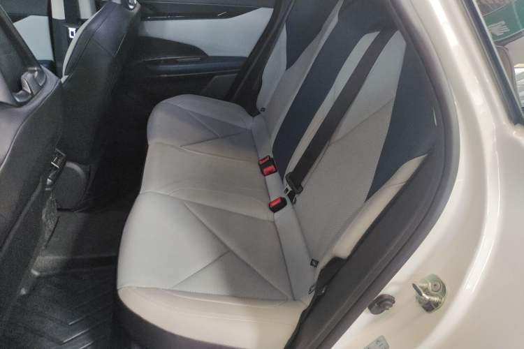 Used CHANGAN UNI-V iDD 2023 ZhiDian iDD 1.5T 113km Smart & Fun Version
