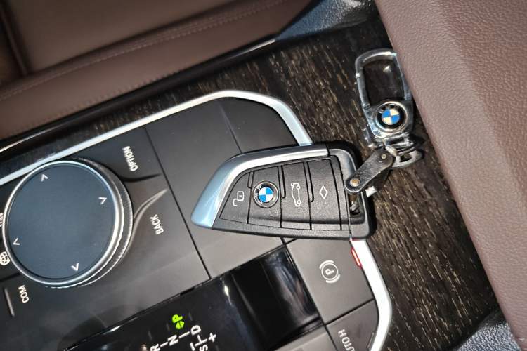 Used BMW 3 Series 2021 Restyled 325Li M Sport Package