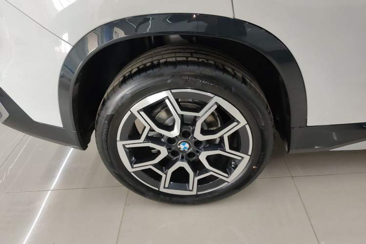 Used BMW X1 2025 Model sDrive25Li X Design Package Right Rear Wheel Hub