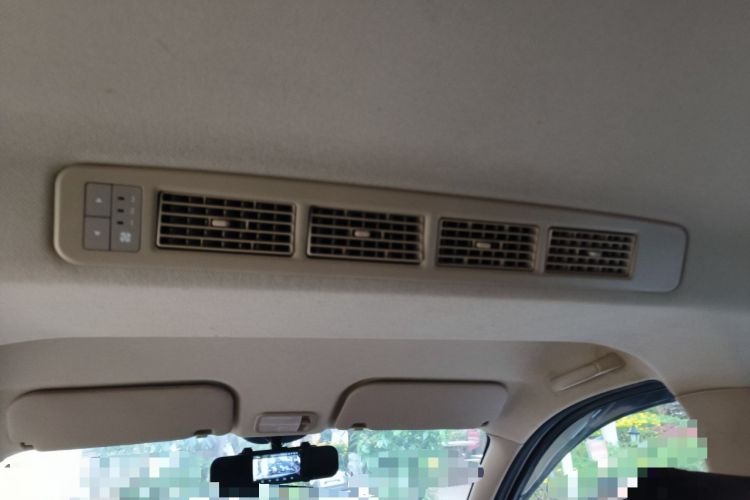 Used Wuling Rongguang V 2016 1.5L Standard Version
