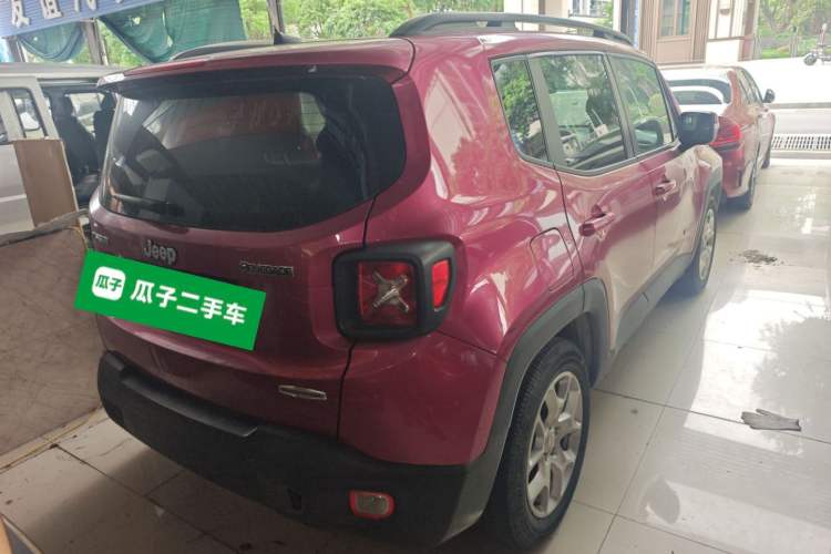 Used Jeep Renegade 2018 Connected Large Screen Version 180T Automatic High-Energy Edition Rear Right 45 Deg