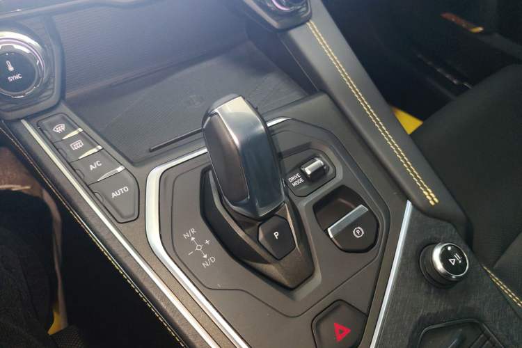 Used Lynk & Co 01 2024 2.0TD Two-Wheel Drive Global Pro