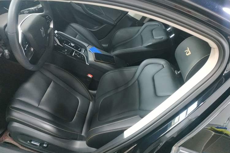 Used Bestune B70 2022 Third Generation 1.5T Automatic Enjoyment Version Left Front Seat