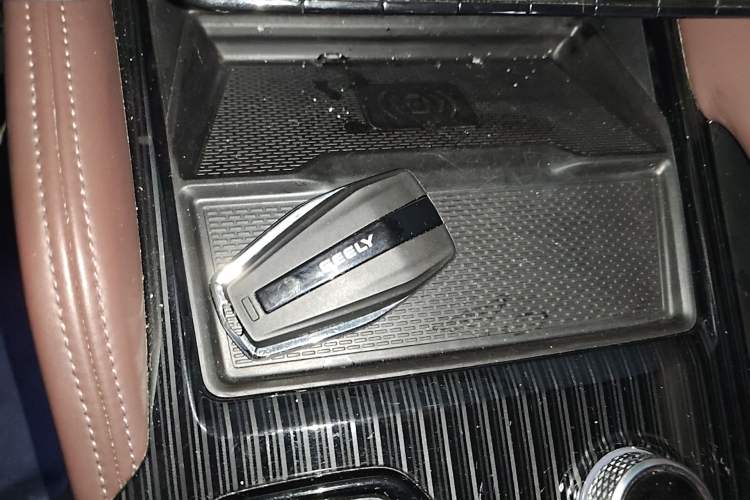 Used Geely Auto Monjaro L 2021 2.0TD DCT EVO Two-Wheel Drive Smart Luxury Version