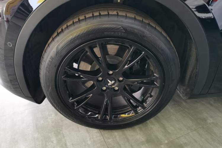 Used Tesla Model Y 2023 Rear-Wheel-Drive Version