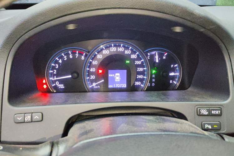 Used Toyota Crown 2012 2.5L Royal Leather Edition
