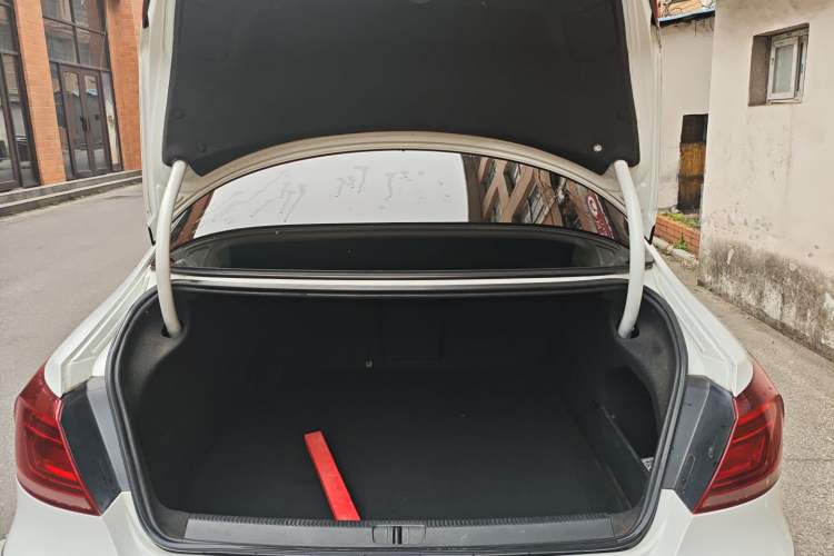 Used Volkswagen FAW-Volkswagen CC 2016 1.8TSI Luxury Model Trunk