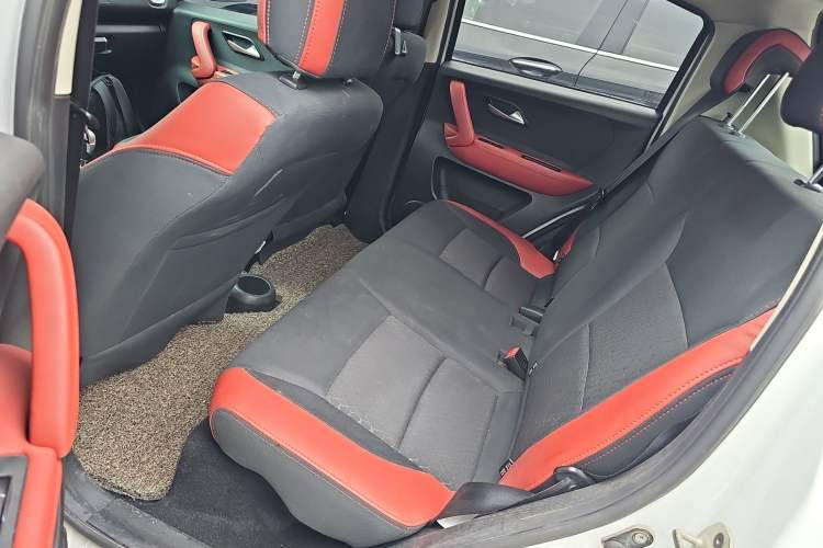 Used JAC iEV6E 2018 Upgraded iEV6E Luxury Model