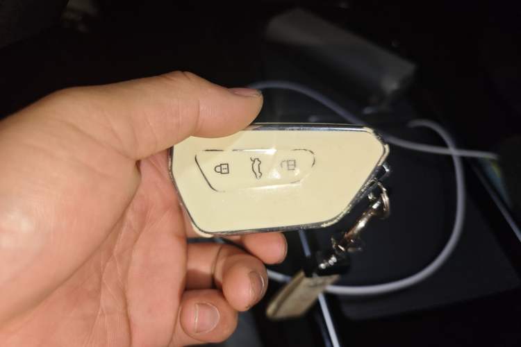 Used Volkswagen ID.4 X 2022 Smart Enjoyment Long-Range Edition Vehicle Key