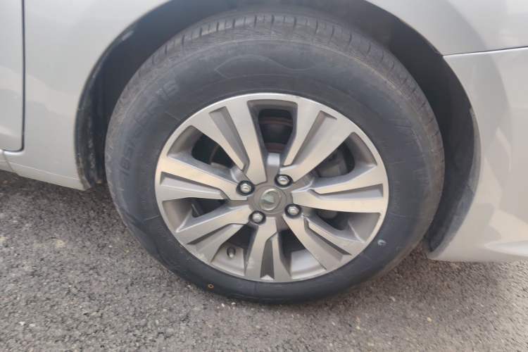 Used Great Wall C30 2015 1.5L Manual Comfort Model Right Front Wheel Hub