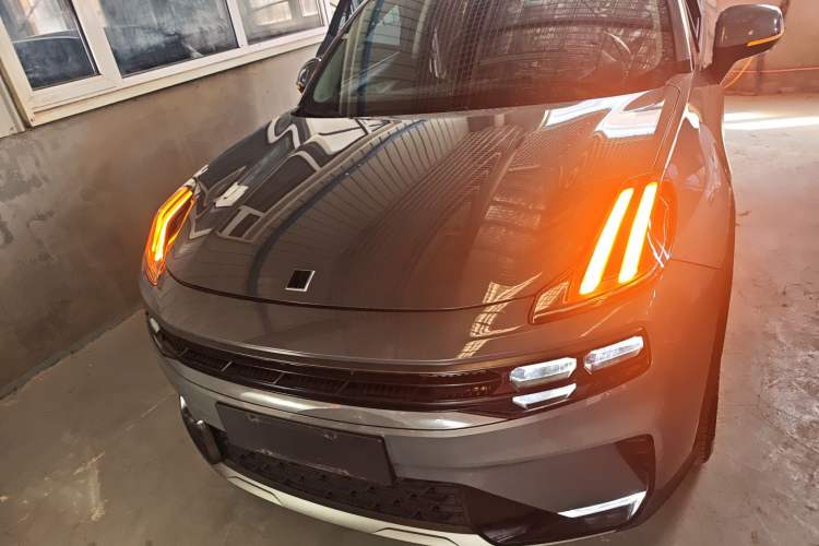 Used Lynk & Co 06 EM-P 2022 PHEV 84 km Range Pro Version Front