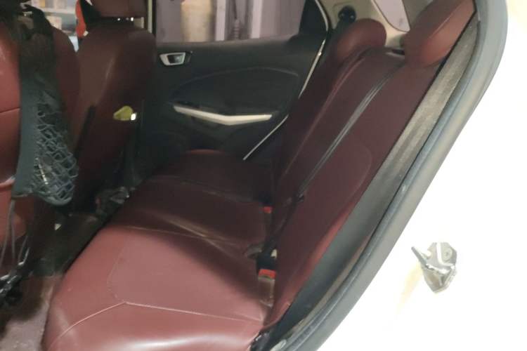 Used Ford EcoSport 2013 1.5L Automatic Fashion Model