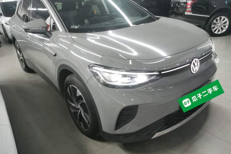 Used Volkswagen ID.4 CROZZ 2024 Pure Edition Limited Edition Front Right 45 Deg