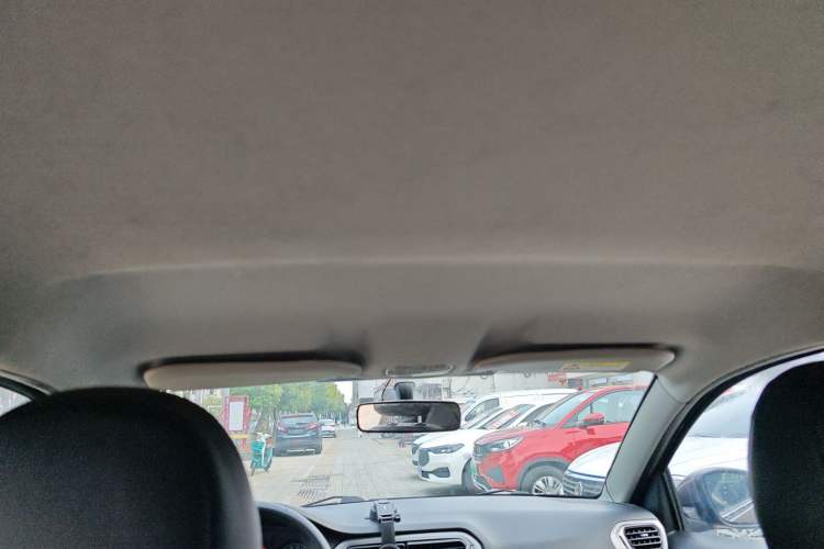 Used Peugeot 301 2014 1.6L Automatic Comfort Edition
