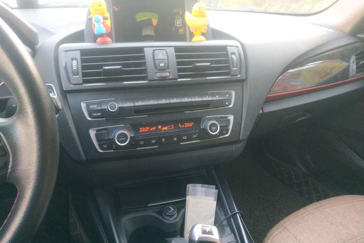 Used BMW 1 Series 2012 118i Sport Edition Audio And AC Panel