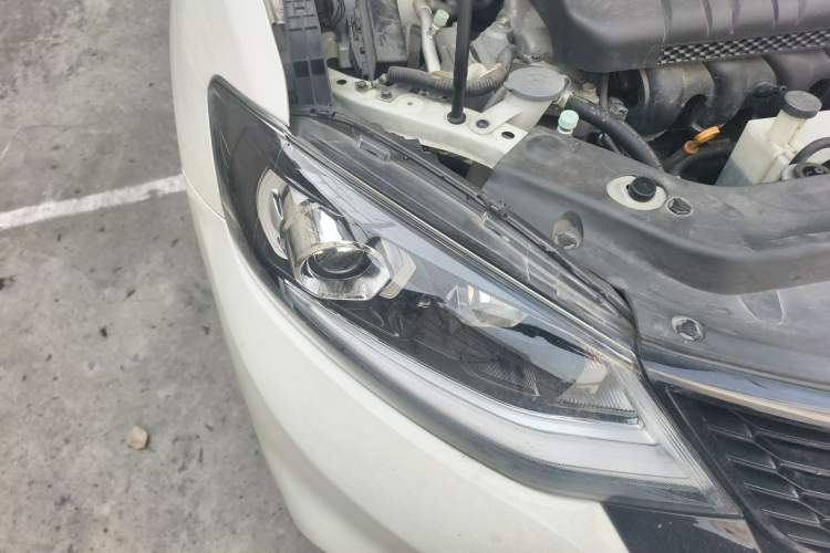 Used Nissan Tiida 2021 1.6L CVT Smart Drive Edition Right Front Headlight