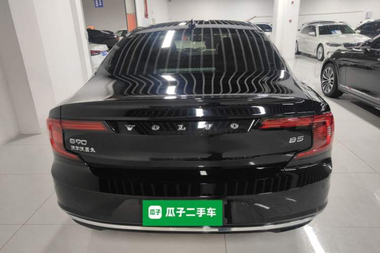 Used Volvo S90 2024 B5 Zhiyi Luxury Edition
