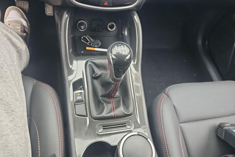 Used Changan CS75 2017 Shangku Edition 1.5T Manual ZhiXiang Model