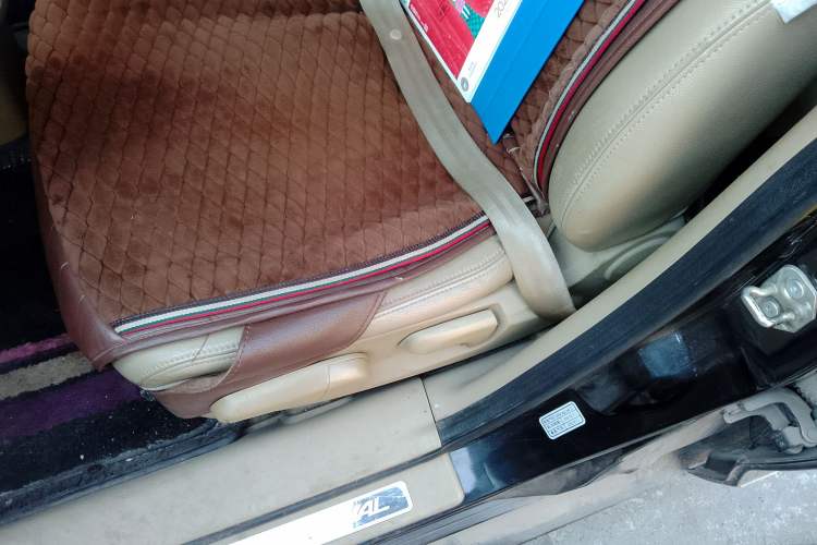 Used Haval H6 2012 1.5T Manual Two-Wheel Drive Urban Version
