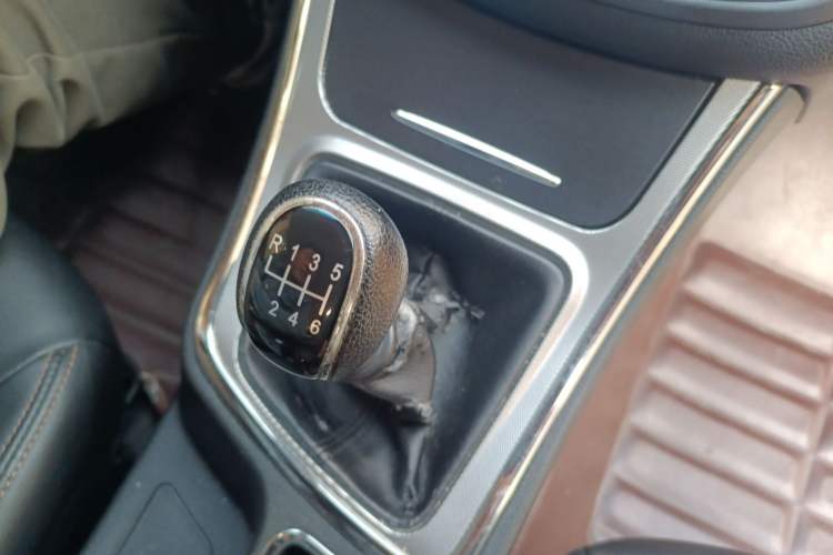 Used Baojun 560 2016 1.5T Manual Elite Edition
