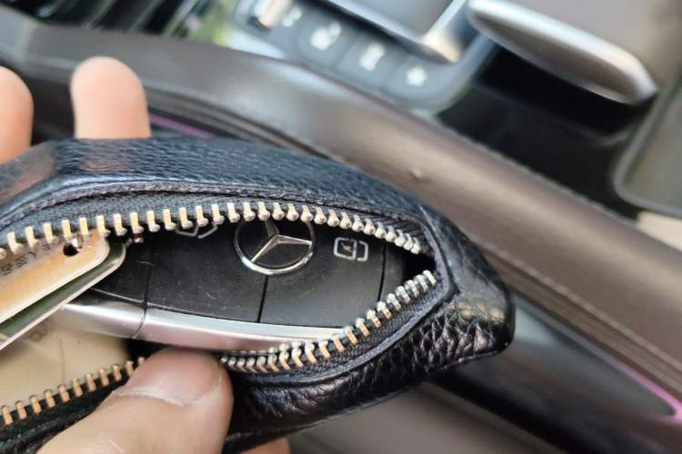 Used Mercedes-Benz GLE 2023 GLE 350 4MATIC Stylish Model
