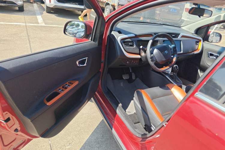 Used Geely Auto Vision X1 2017 1.3L Automatic Fun Edition