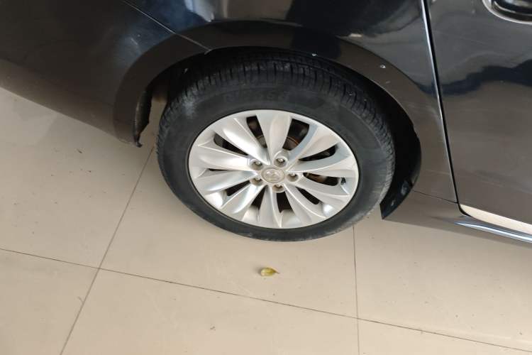 Used Changan Raeton 2014 1.8T Automatic Prestige Anniversary Edition China IV Standard
