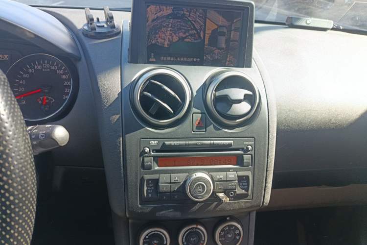 Used Nissan Qashqai 2012 2.0 XV LE CVT 2WD Audio And AC Panel