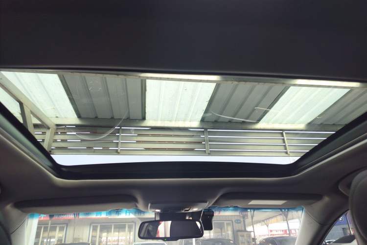 Used Toyota Camry 2021 Dual-Motor 2.5HG Luxury Edition Headliner