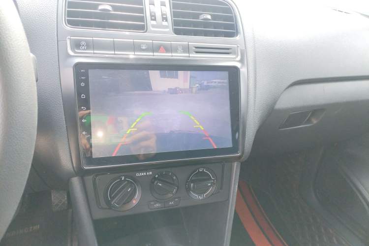 Used Volkswagen Polo 2018 1.5L Automatic Advanced Driving Model Audio And AC Panel