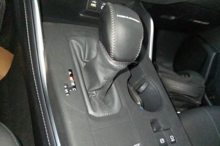 Used Toyota Highlander 2024 2.5L Smart Electric Hybrid Dual-Engine Four-Wheel Drive Prestige Version – 7 Seats