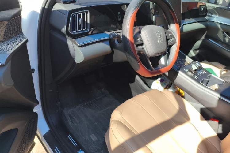 Used BYD Song Pro New Energy 2025 2nd Generation Intelligent Driving Version DM-i 75KM Leading Edition
