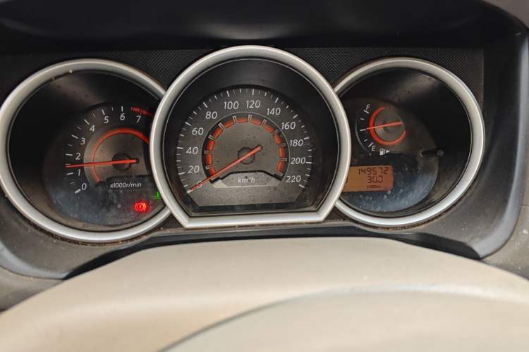 Used Nissan Sylphy 2009 1.6XE Automatic Comfort Edition Odometer Close Up