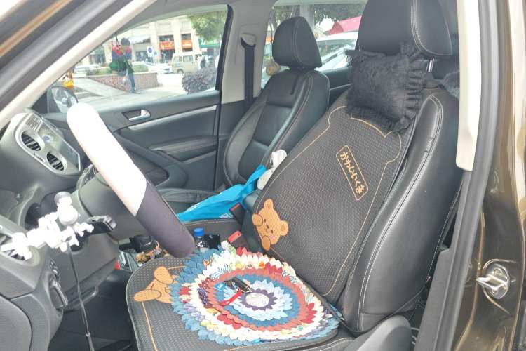 Used Volkswagen Tiguan 2016 280TSI Automatic Two-Wheel Drive Silk Road Comfort Edition Left Front Seat