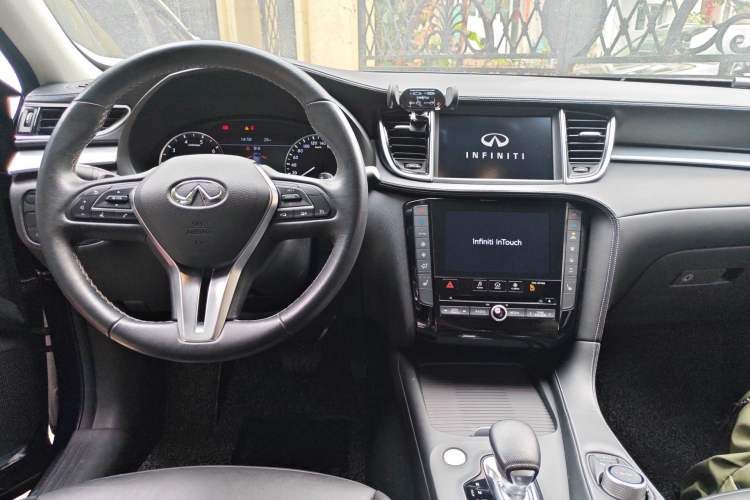 Used Infiniti QX50 2020 2.0T Two-Wheel Drive Fashion Edition