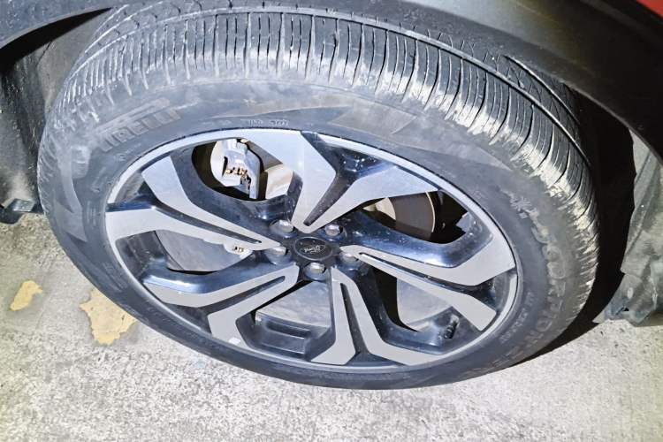 Used Ford Explorer 2023 EcoBoost 285 4x4 ST-LINE 6-Seater