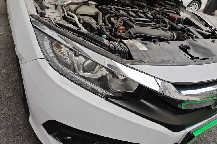 Used Honda Civic 2016 220TURBO CVT Luxury Edition
