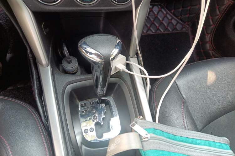 Used Citroen C3-XR 2015 1.6L Automatic Pioneer Model Gear Lever