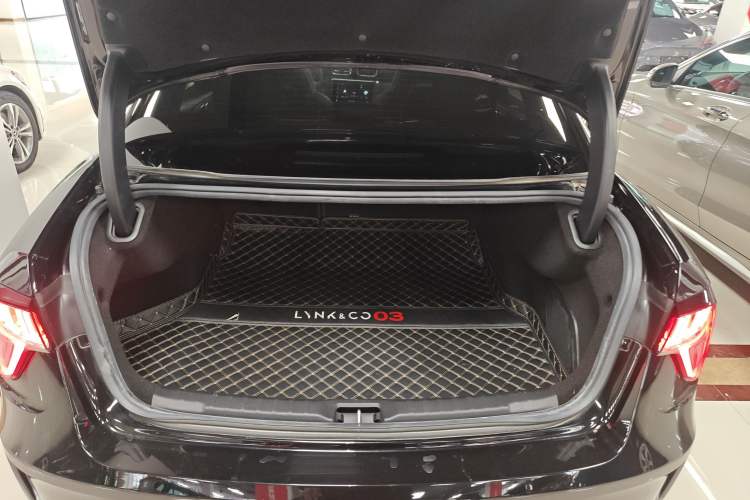 Used Lynk & Co 03 2019 1.5TD DCT JingPro Edition China VI Standard
