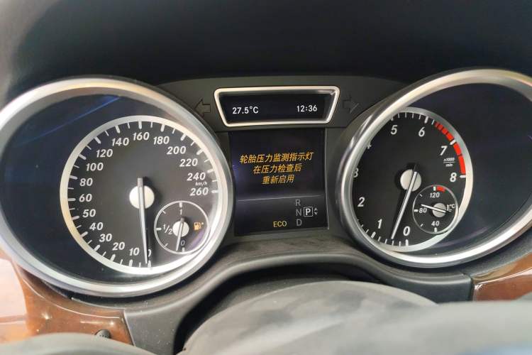 Used Mercedes-Benz M-Class 2014 ML 400 4MATIC Dynamic Model Instrument Cluster