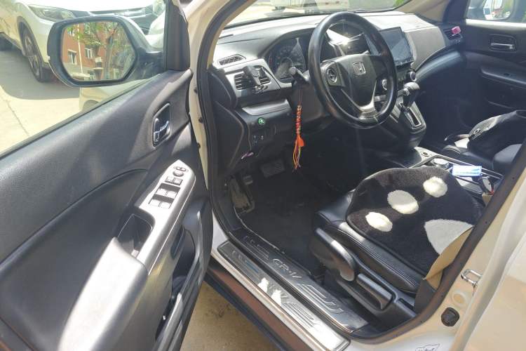 Used Honda CR-V 2016 2.0L two-wheel drive Urban Edition