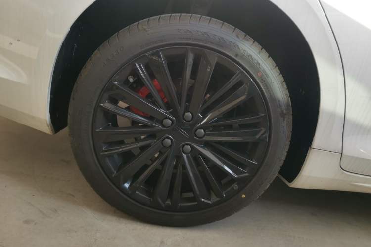 Used Geely Auto Preface L 2024 Zhiqing 1.5TD Galaxy Edition