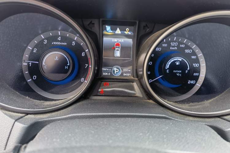 Used Changan CS75 2014 1.8T Automatic Elite Model China IV Standard
