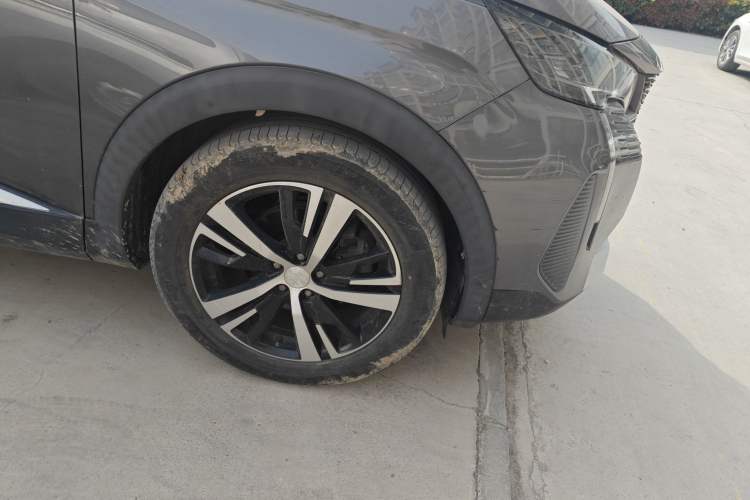 Used Peugeot 4008 2021 360THP Performance Edition Right Front Wheel Hub