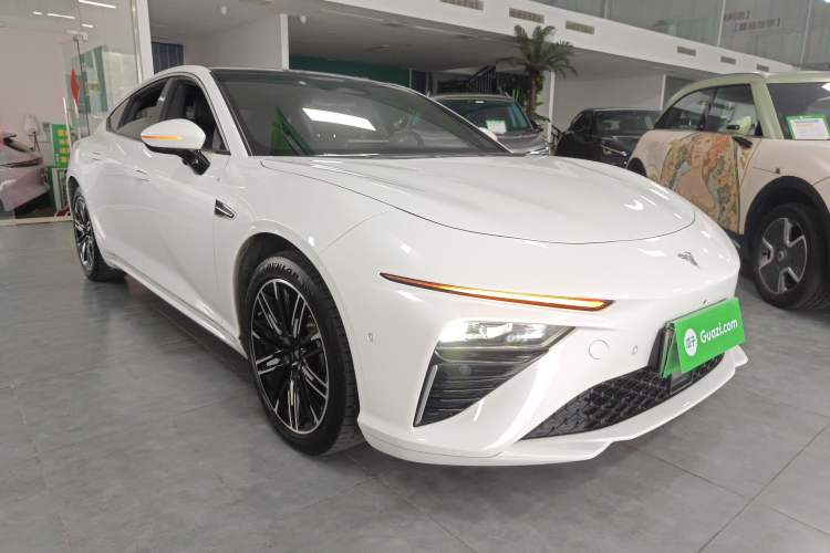 Used NETA S 2022 Extended-Range Version 1160 km Range Rear-Wheel-Drive Compact Edition