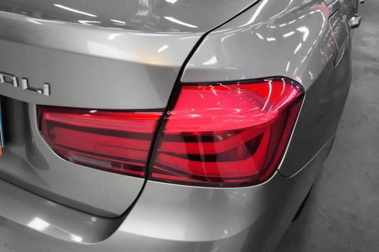 Used BMW 3 Series 2018 320Li Fashion Model
