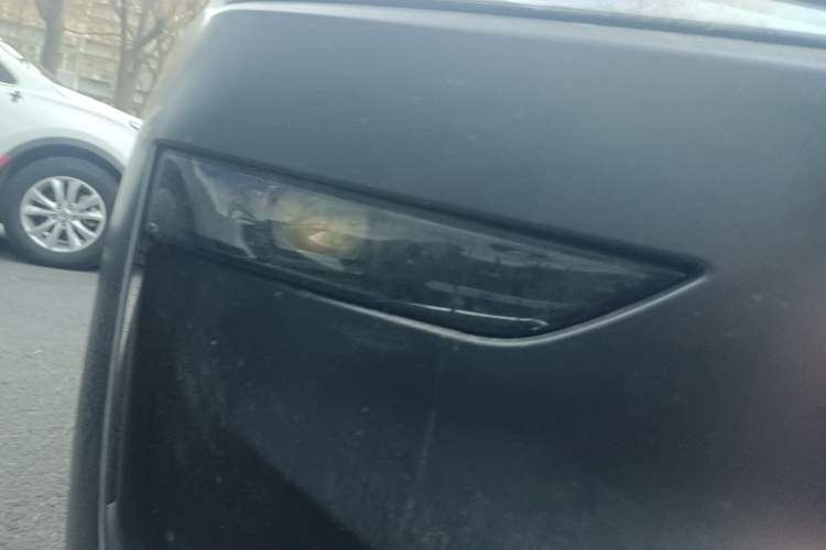 Used Tesla Model Y 2025 Rear-Wheel-Drive Version
