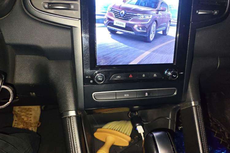 Used Renault Koleos 2017 2.0L Two-Wheel-Drive Leading Edition
