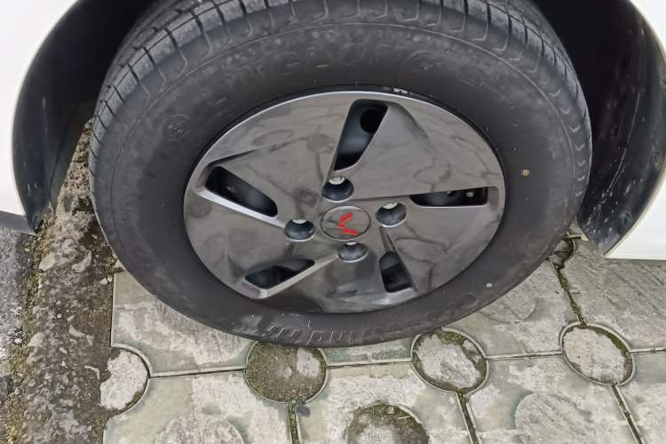 Used Wuling Hongguang New Energy 2025 Extended-Range Hybrid 50KM Comfort Version